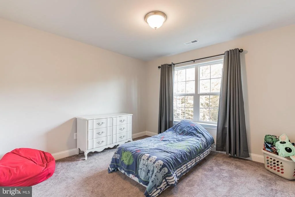 Photo of 2405 COMPTROLLERS COURT