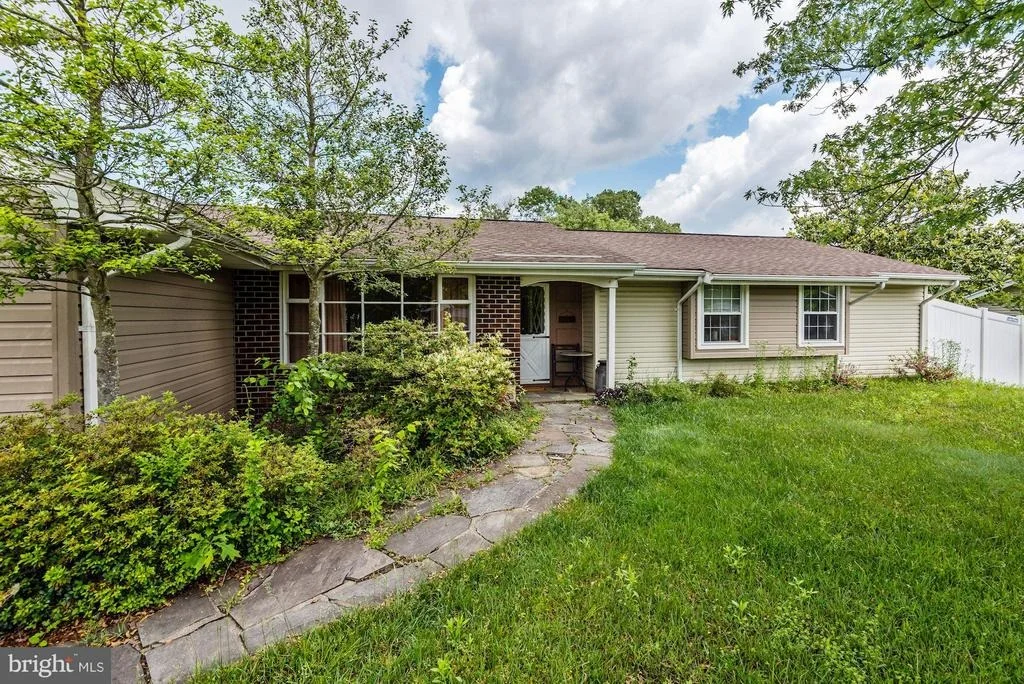 Photo of 2411 PINEFIELD ROAD