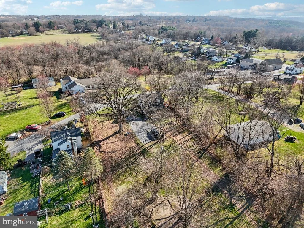 Photo of 9453 HOLSEY ROAD