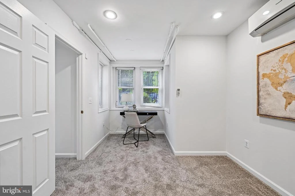 Photo of 123 7TH STREET NE