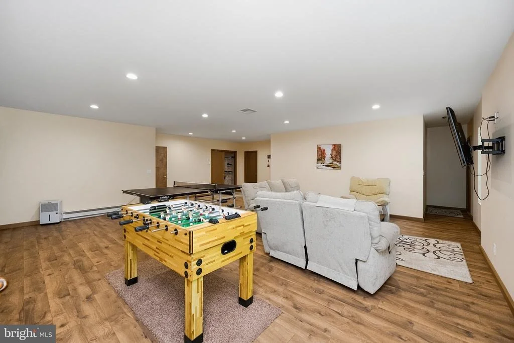 Photo of 365 PINNACLE DRIVE