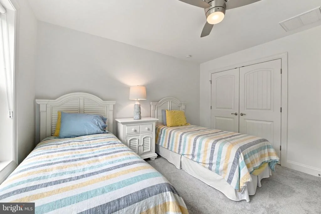 Photo of 16 BAY REACH