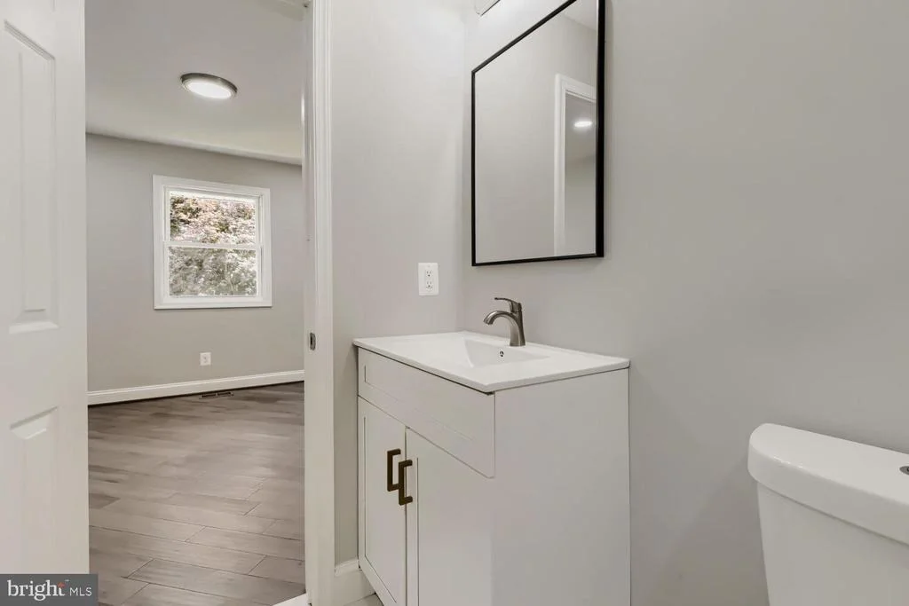 Photo of 105 ROSECREST DRIVE