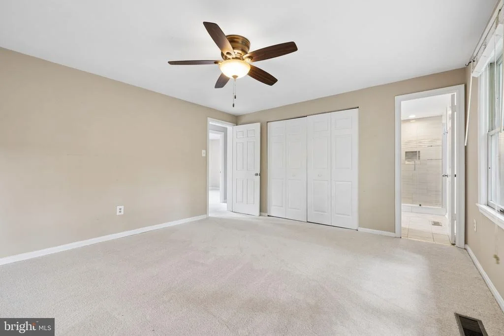 Photo of 15922 EDGEWOOD DRIVE