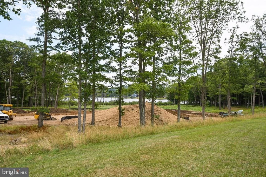 Photo of 11 THOUSAND ACRES ROAD