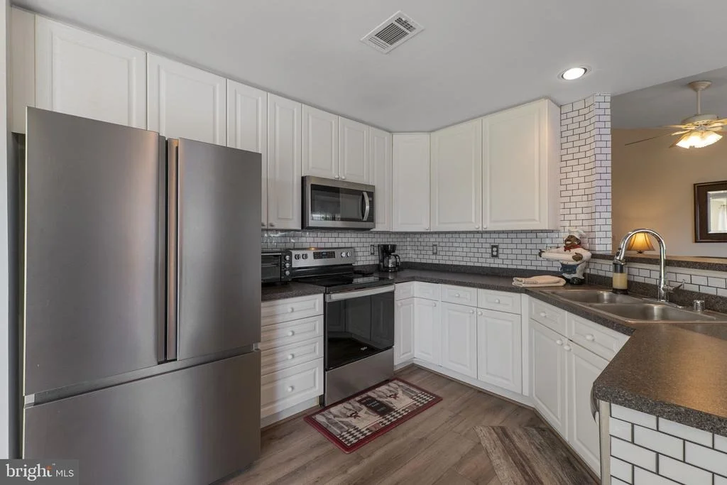 Photo of Unit 3A at 593 CAWLEY DRIVE
