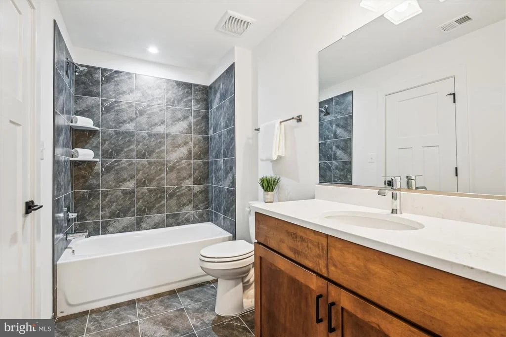 Photo of 1603 WINCHESTER ROAD