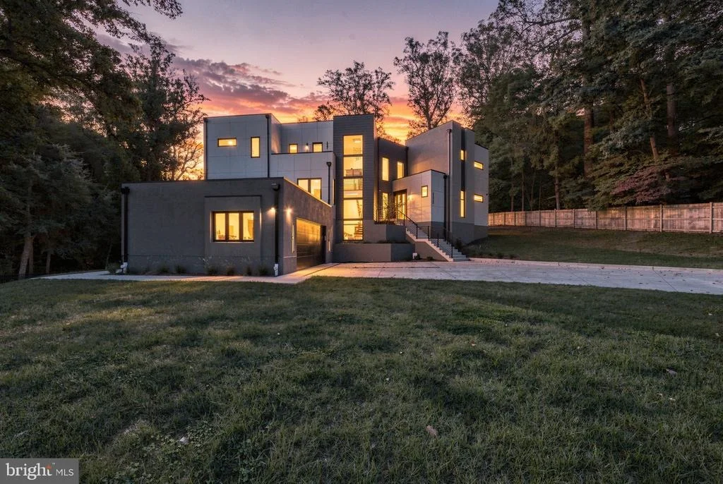 Photo of 3525 GLENBROOK ROAD