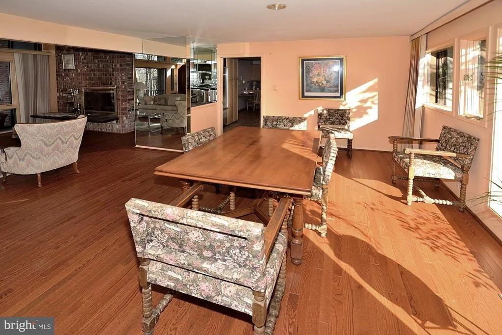 Photo of 4 BUTTONWOOD LANE