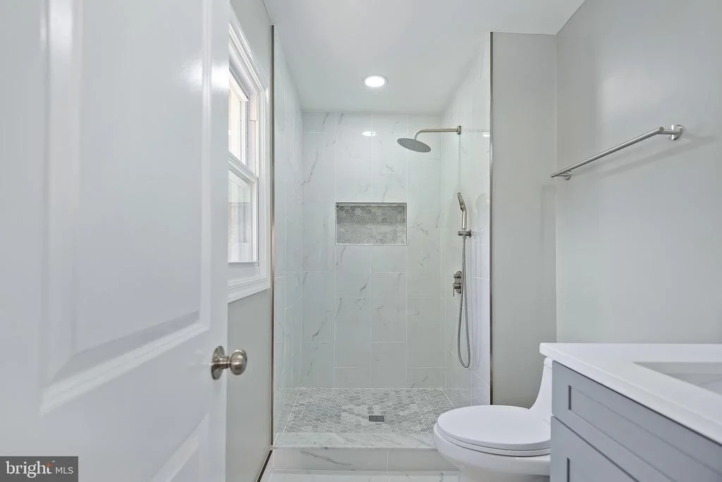 Photo of 823 MALIBU DRIVE
