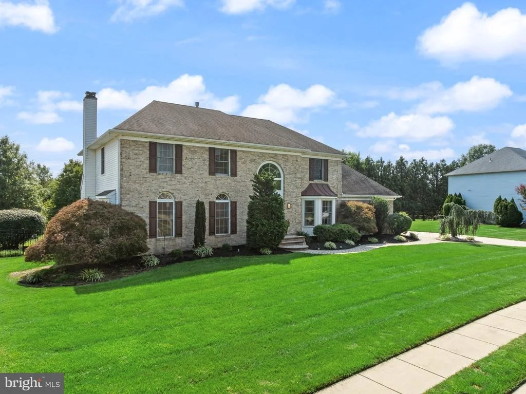 Photo of 35 PARRY DRIVE