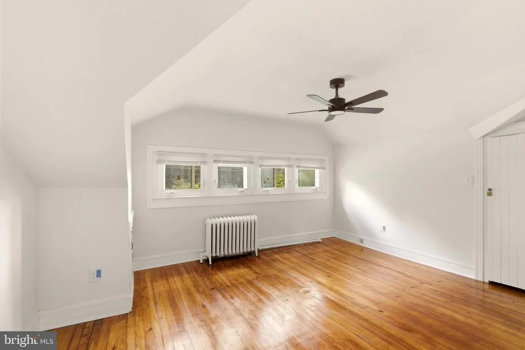 Photo of 620 ERIAL ROAD