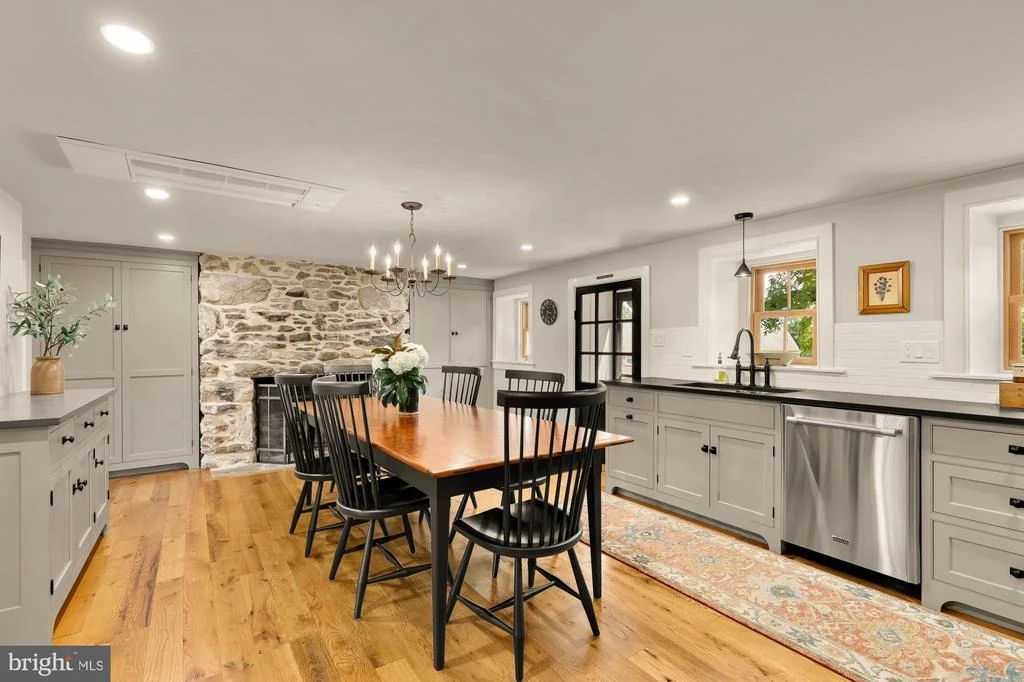 Photo of 1102 DULANEY GATE CIRCLE