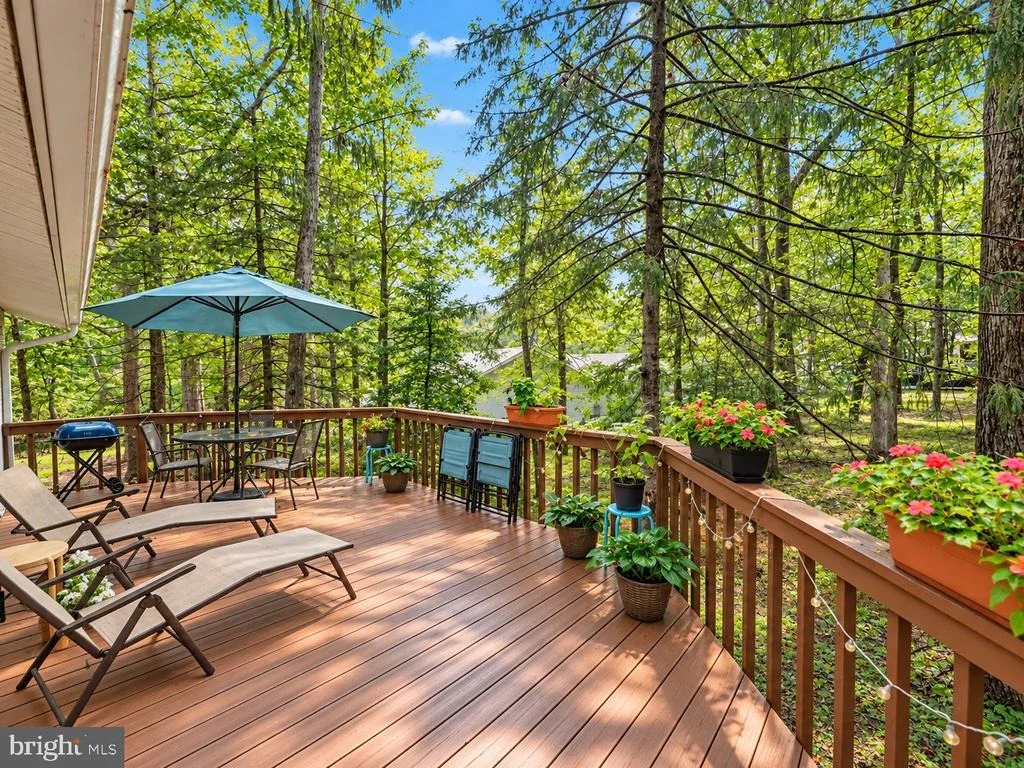 Photo of 222 CREEKSIDE DRIVE