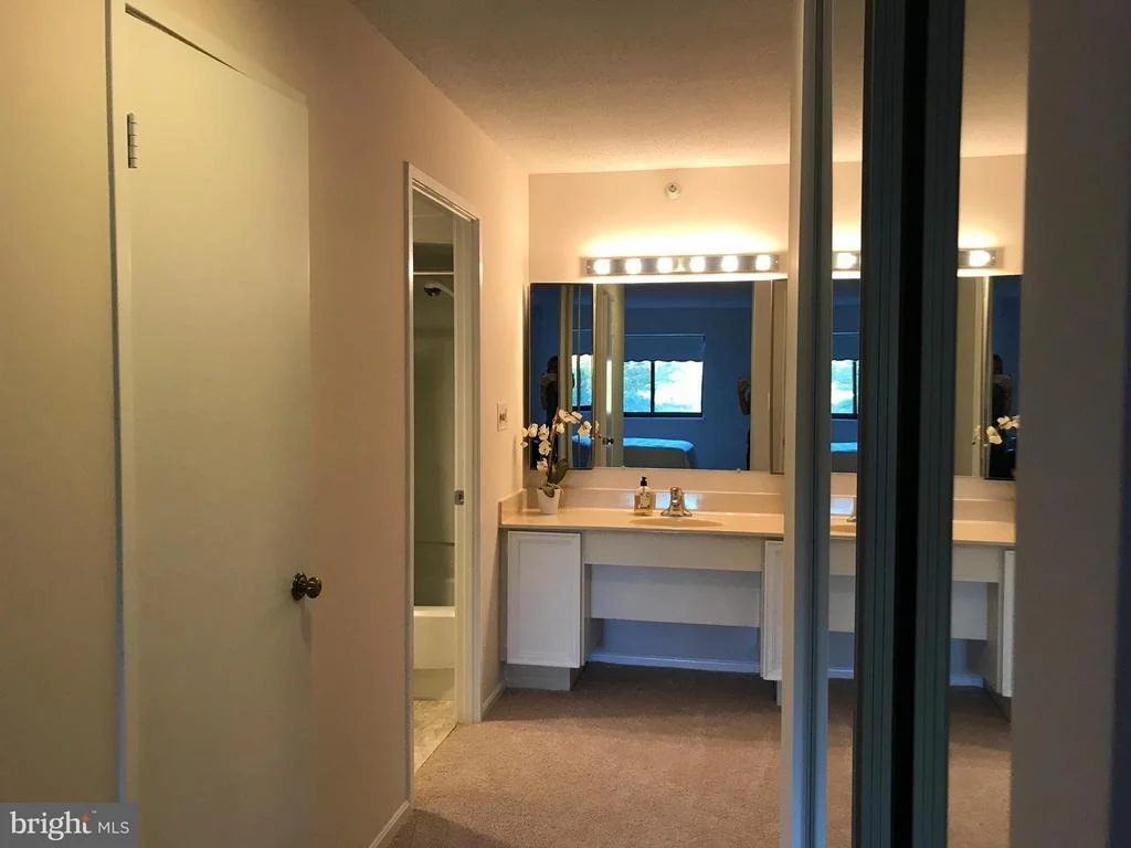 Photo of Unit 3201 at 15115 INTERLACHEN DRIVE