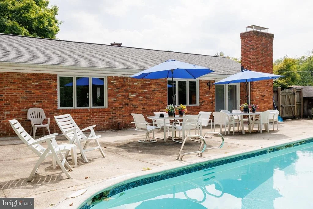 Photo of 2104 CEDAR CIRCLE DRIVE