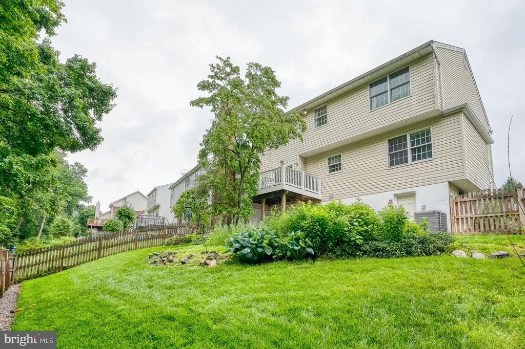 Photo of 922 DELRAY DRIVE