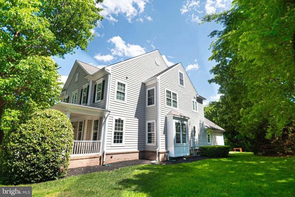 Photo of 42631 EXPLORER DRIVE
