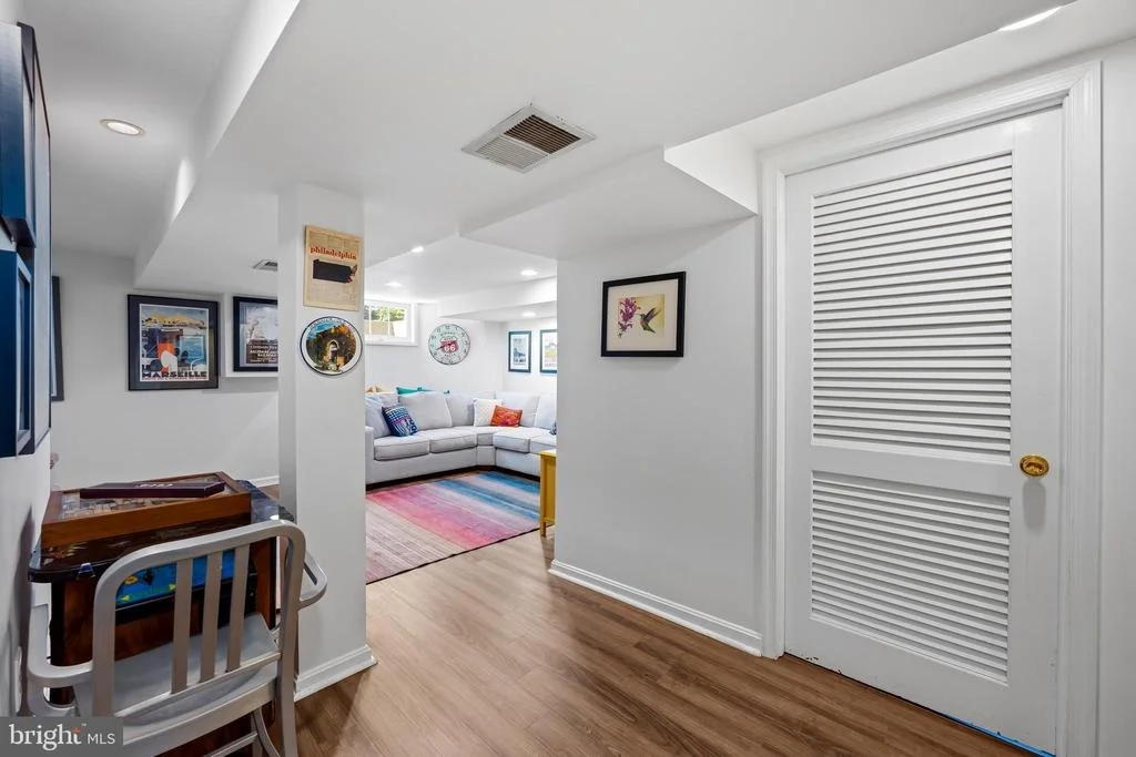 Photo of 330 BROADMOOR ROAD