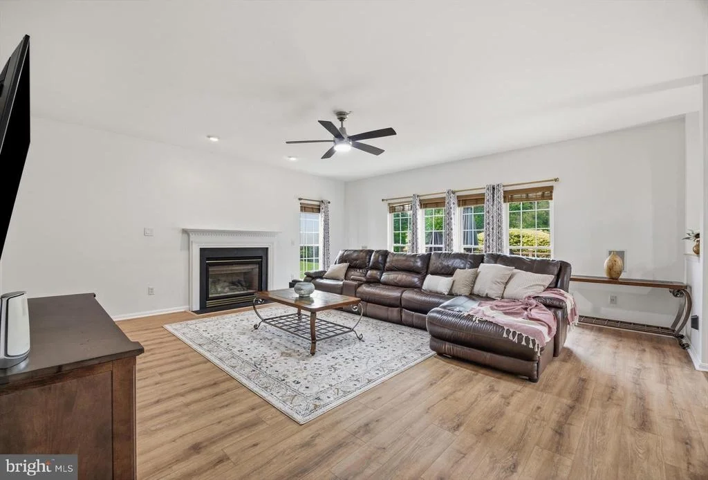 Photo of 2416 VALLEY BROOK LANE