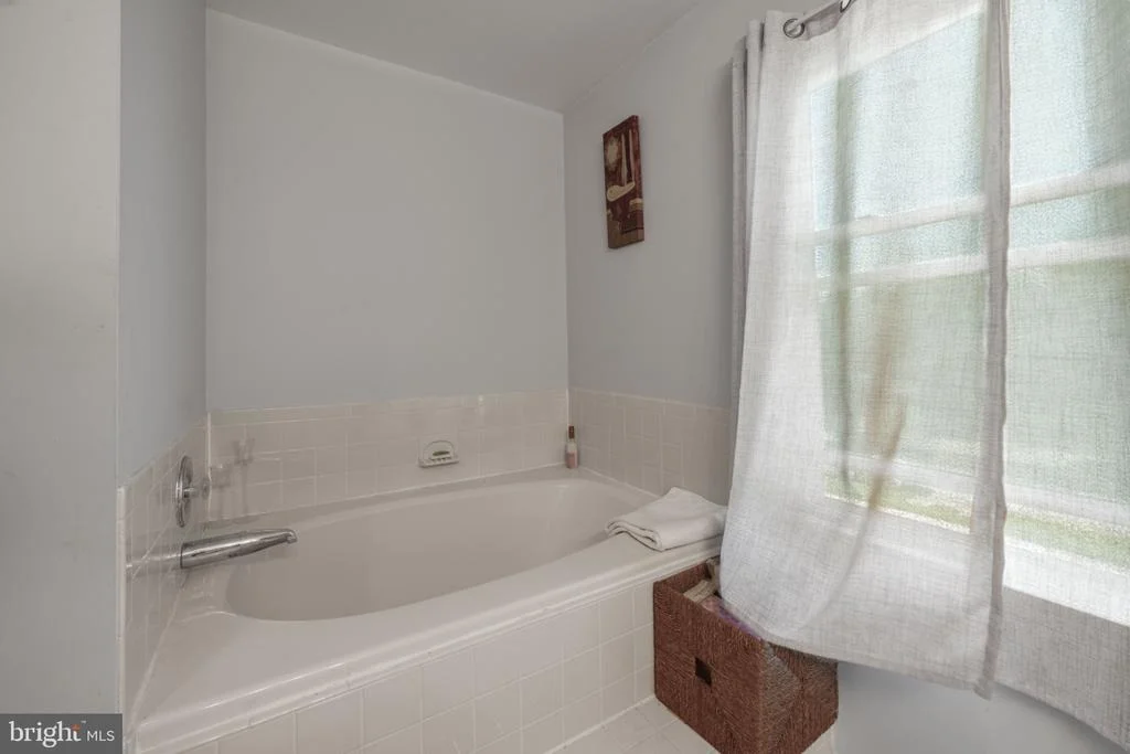 Photo of 8916 TRUBADOR DRIVE