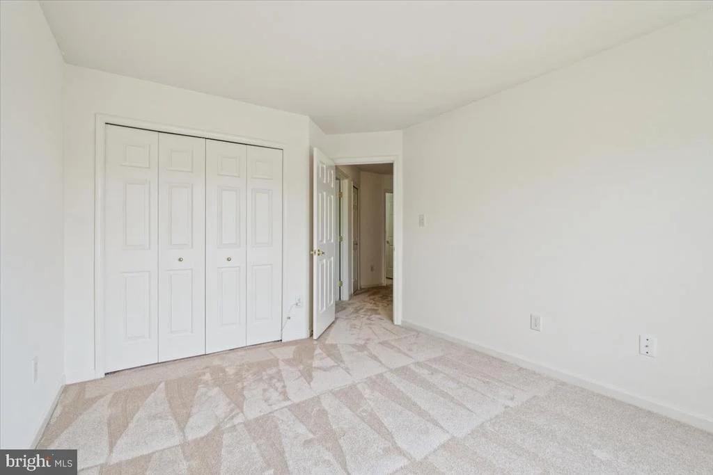 Photo of 5180 BOSCOMBE COURT