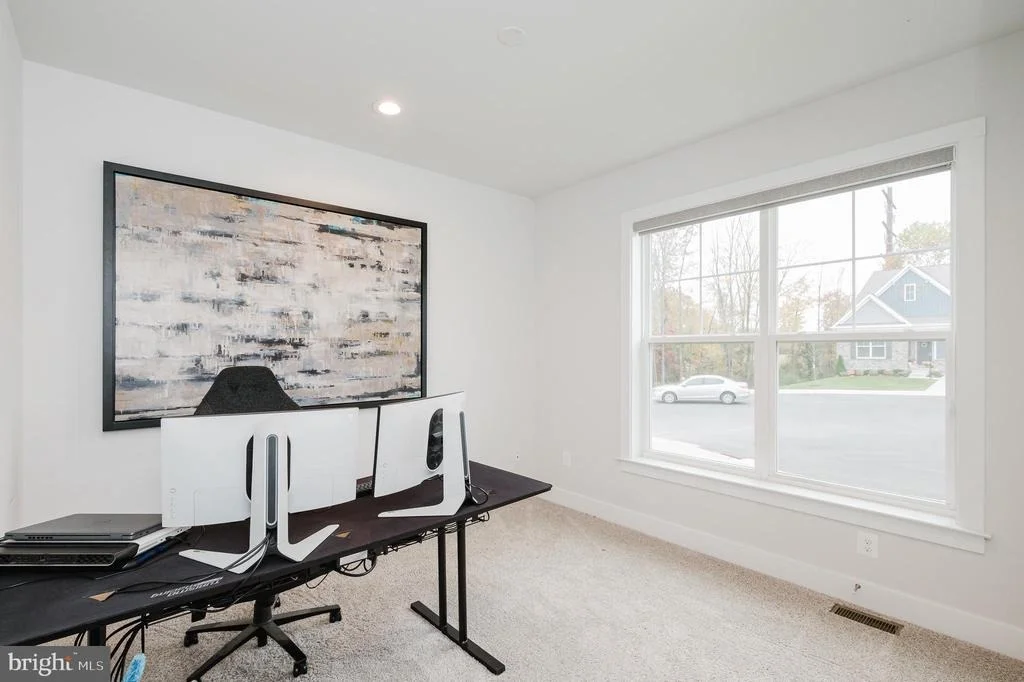 Photo of 2525 EASY STREET