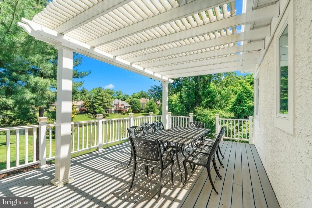 Photo of 920 PINE VALLEY