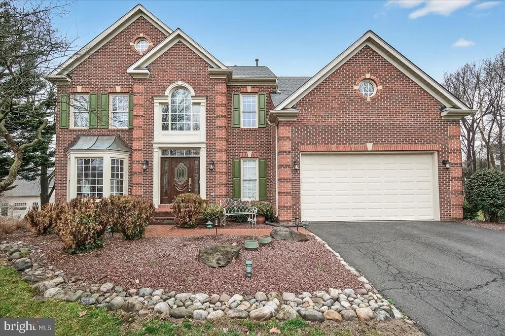 Photo of 6434 BELLEVUE PLACE