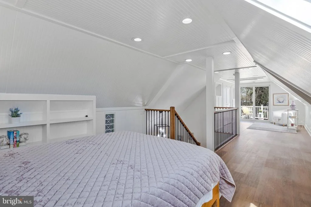 Photo of 1268 HAYES ROAD