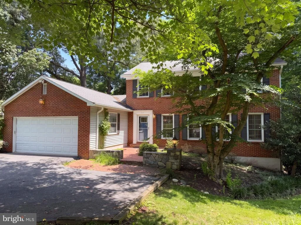 Photo of 4819 POWELL ROAD