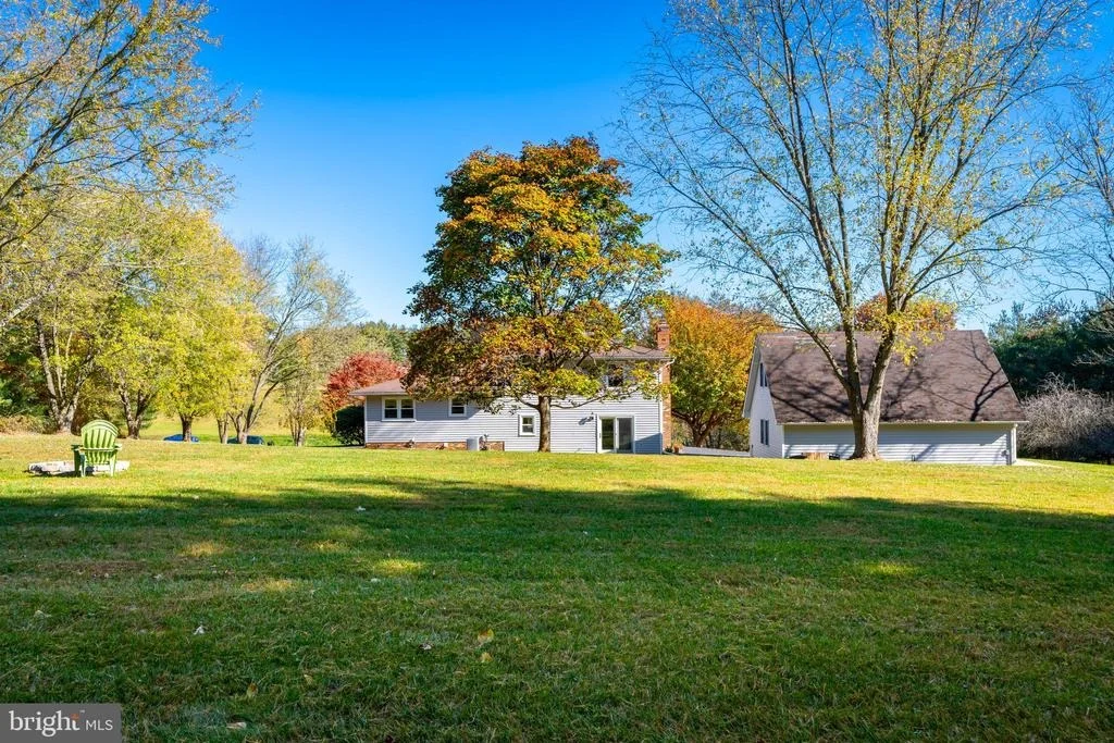 Photo of 895 BEAR BRANCH ROAD