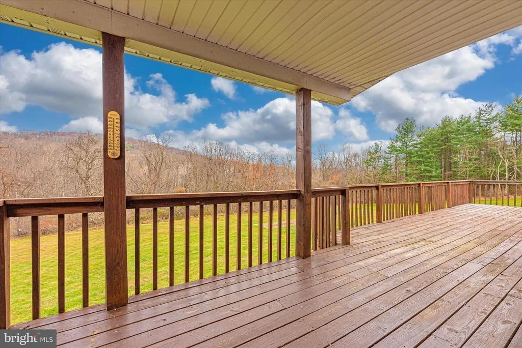 Photo of 10831 EASTERDAY ROAD