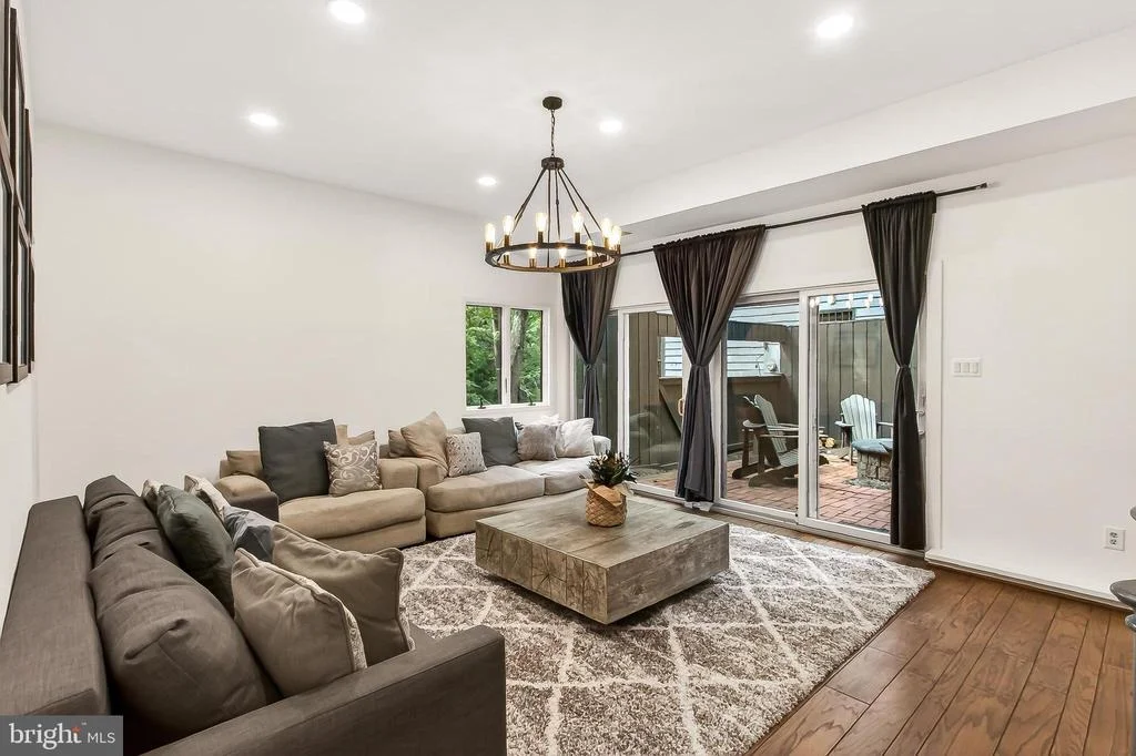 Photo of 2603 KLINGLE ROAD NW