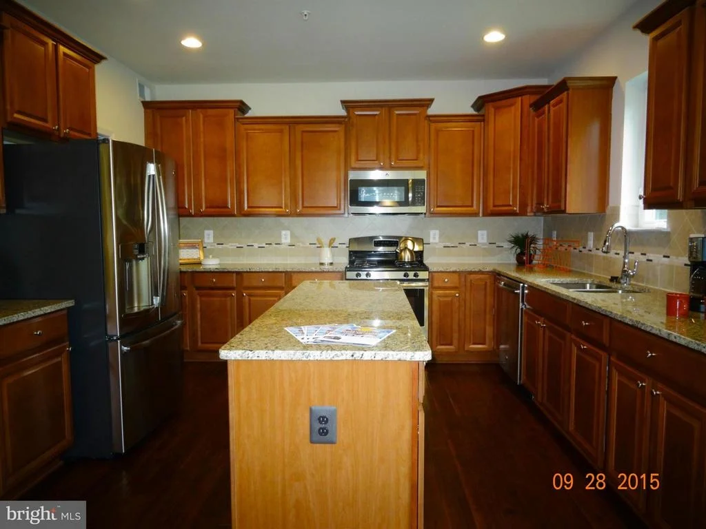 Photo of 7858 SUNHAVEN WAY