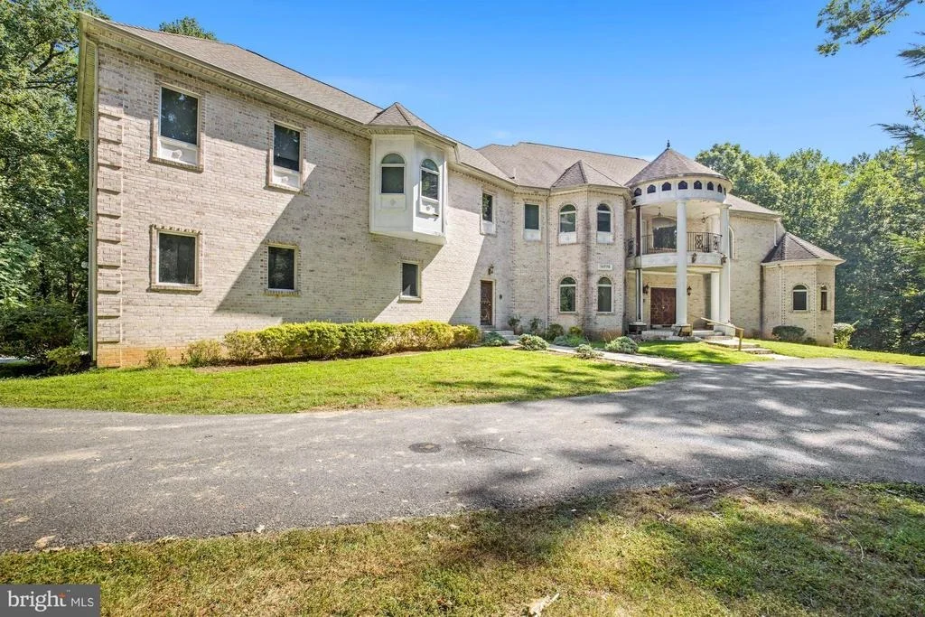 Photo of 14775 RIVER ROAD