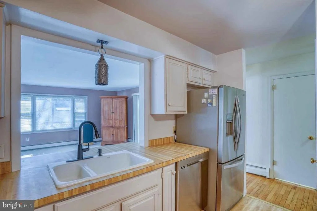 Photo of 74 S FAIRFIELD DRIVE
