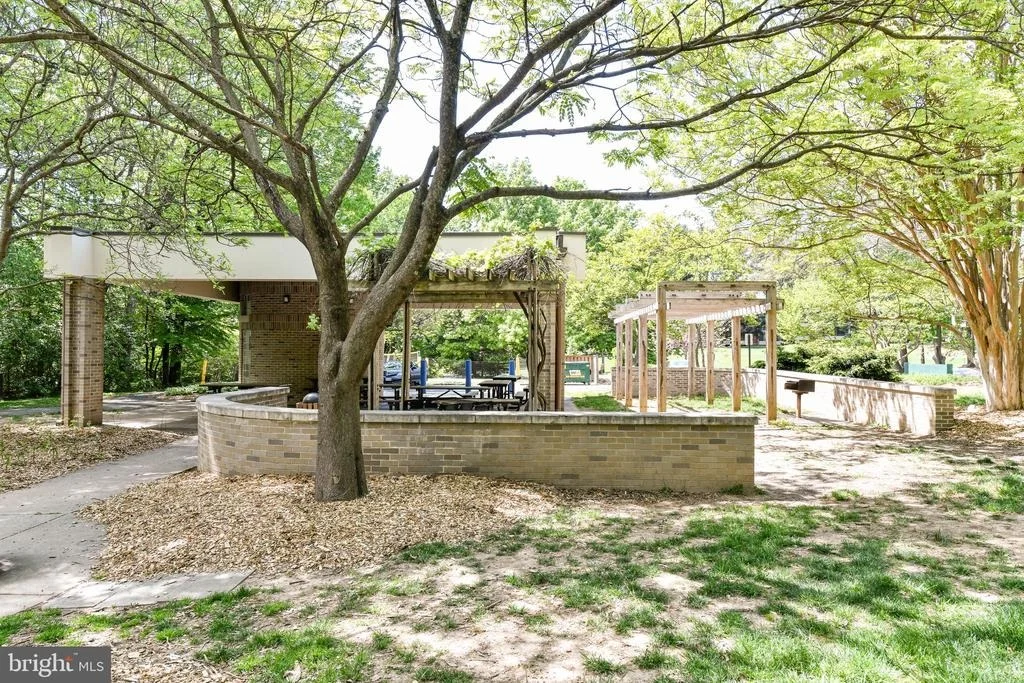 Photo of 1523 NORTHGATE SQUARE