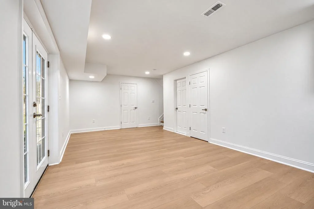 Photo of 1017 ROXLEIGH ROAD