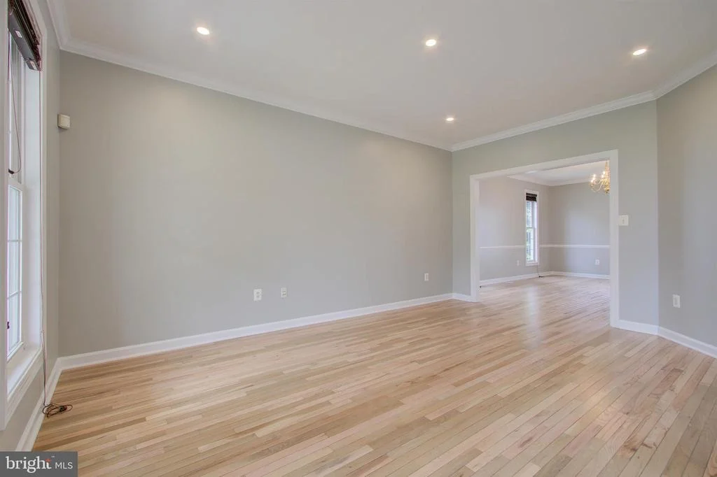Photo of 301 NOVA COURT