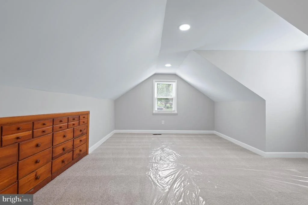 Photo of 1404 SPRING AVENUE