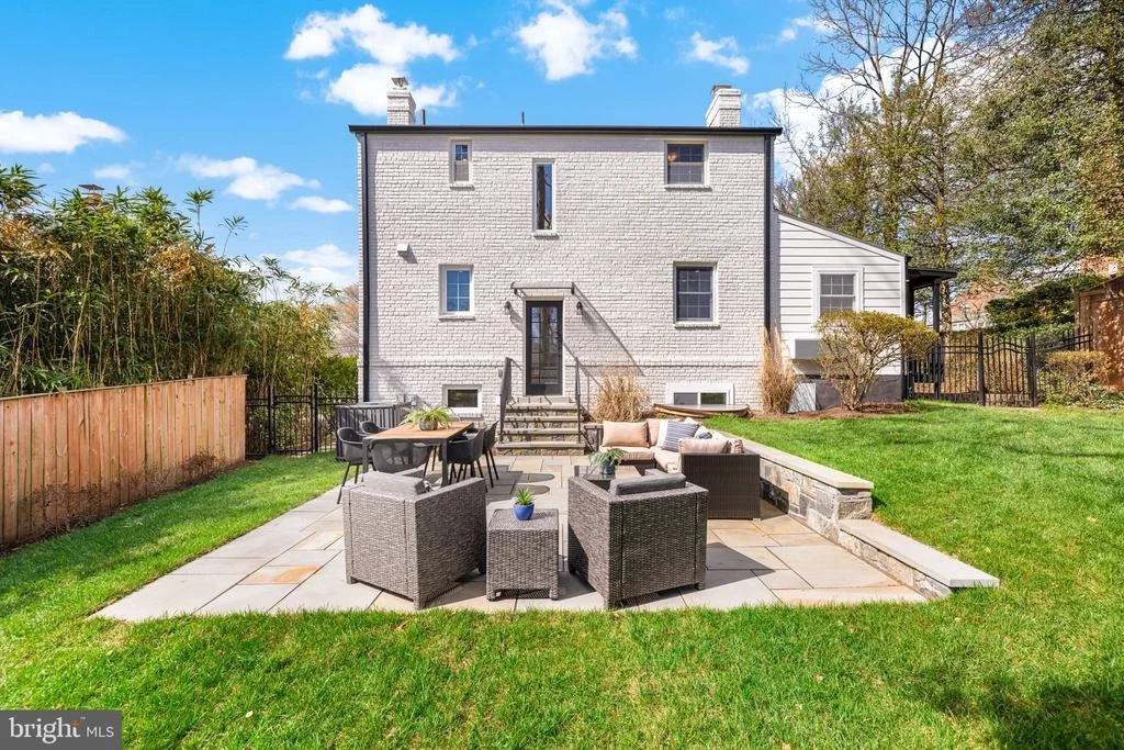 Photo of 2612 SPENCER ROAD