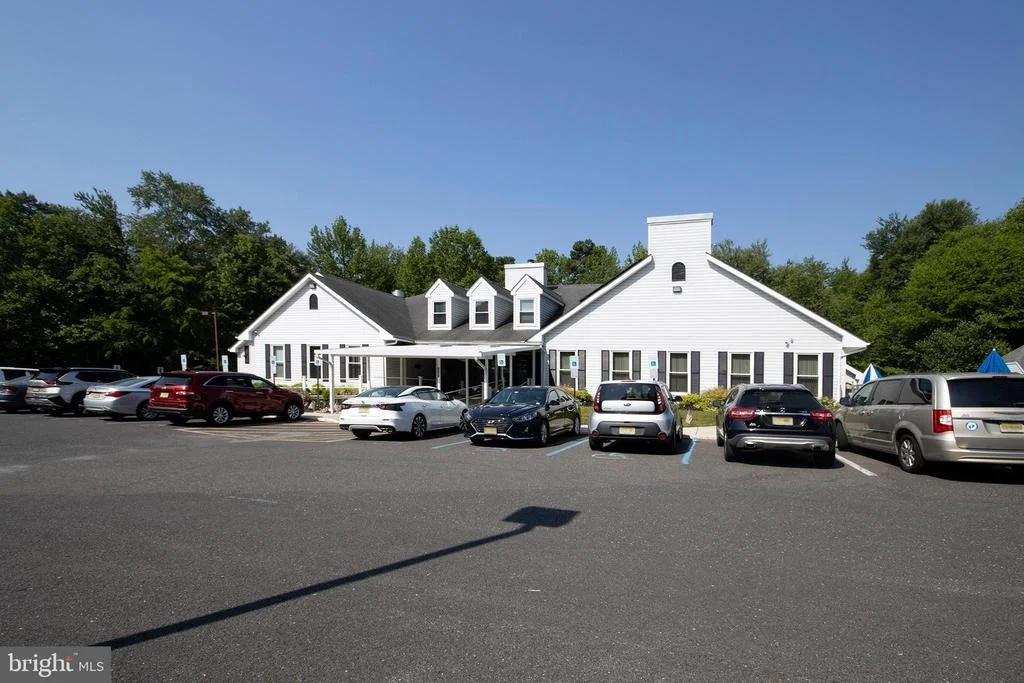 Photo of 575 RIVIERA DRIVE