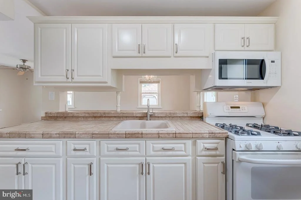 Photo of 403 JOPORTER DRIVE