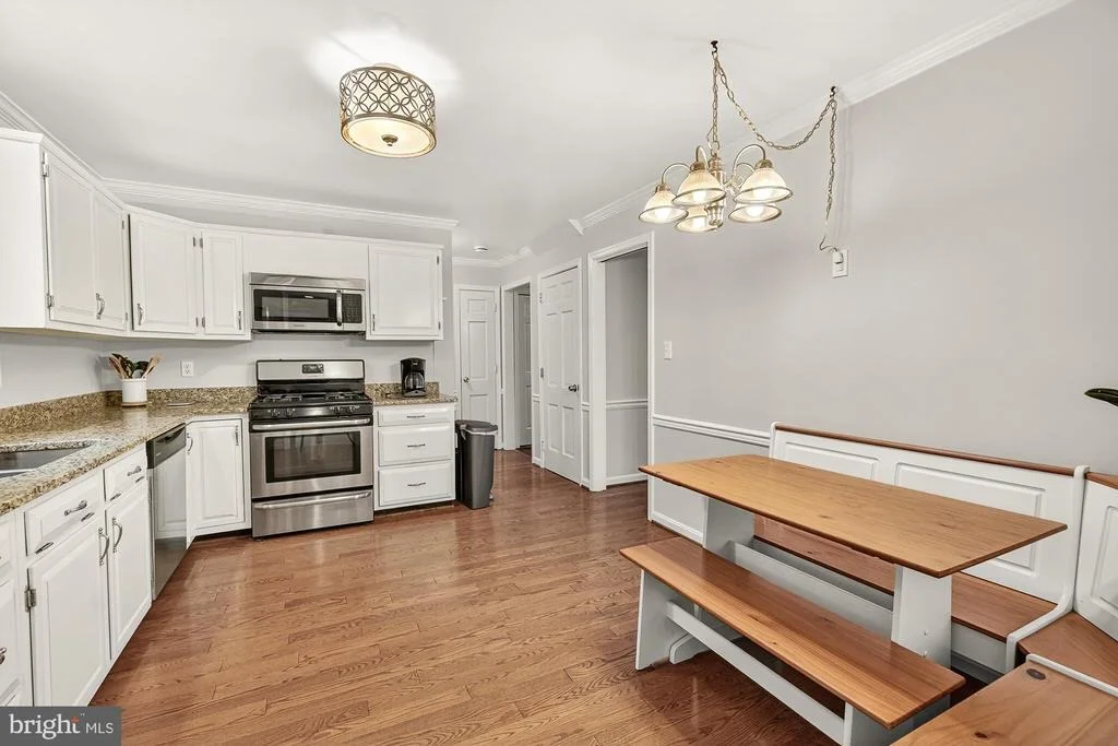 Photo of 8000 GLENDALE COURT