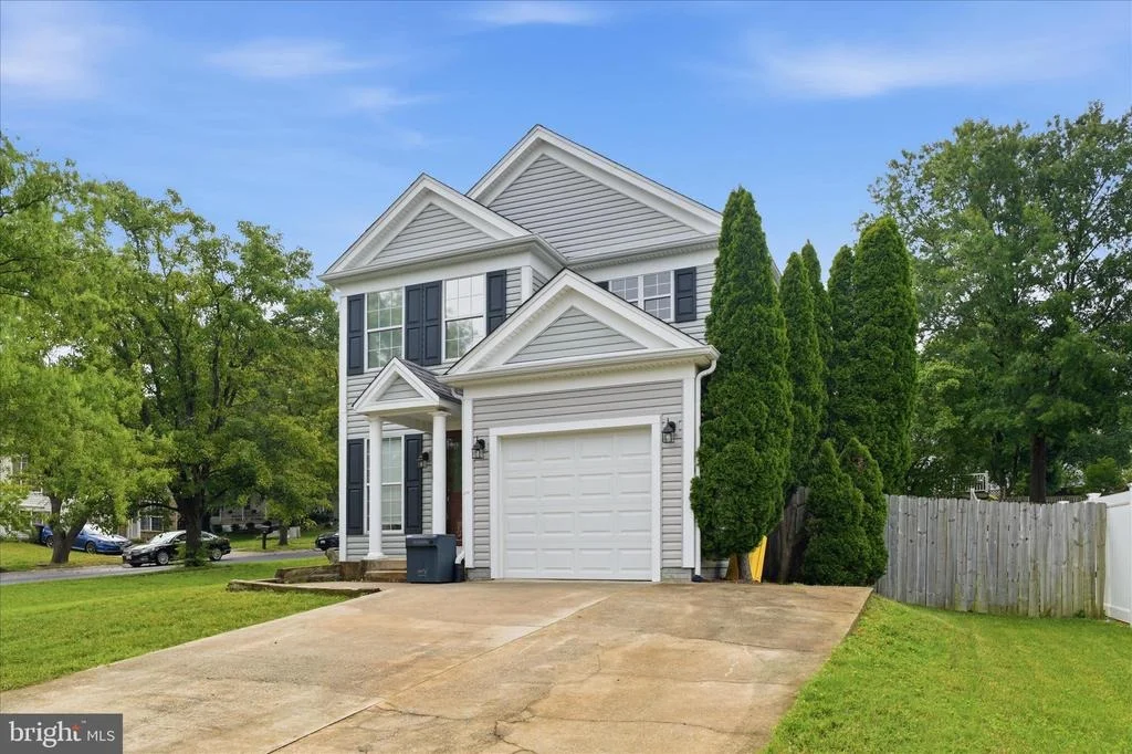 Photo of 7927 CITADEL DRIVE