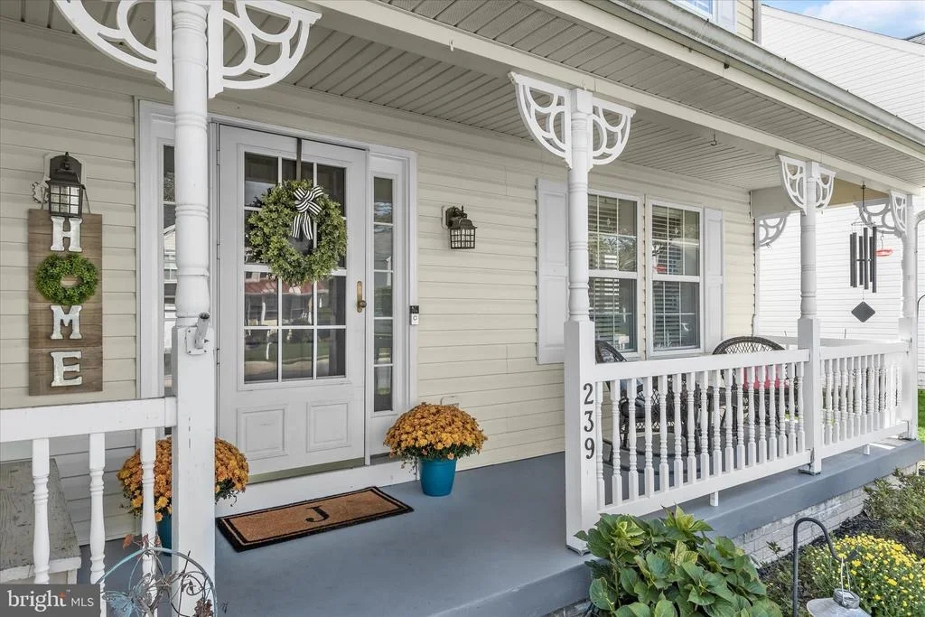Photo of 239 BISHOPS GLEN DRIVE