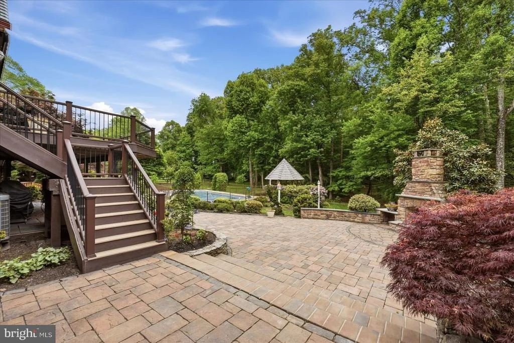 Photo of 10105 WALKER LAKE DRIVE