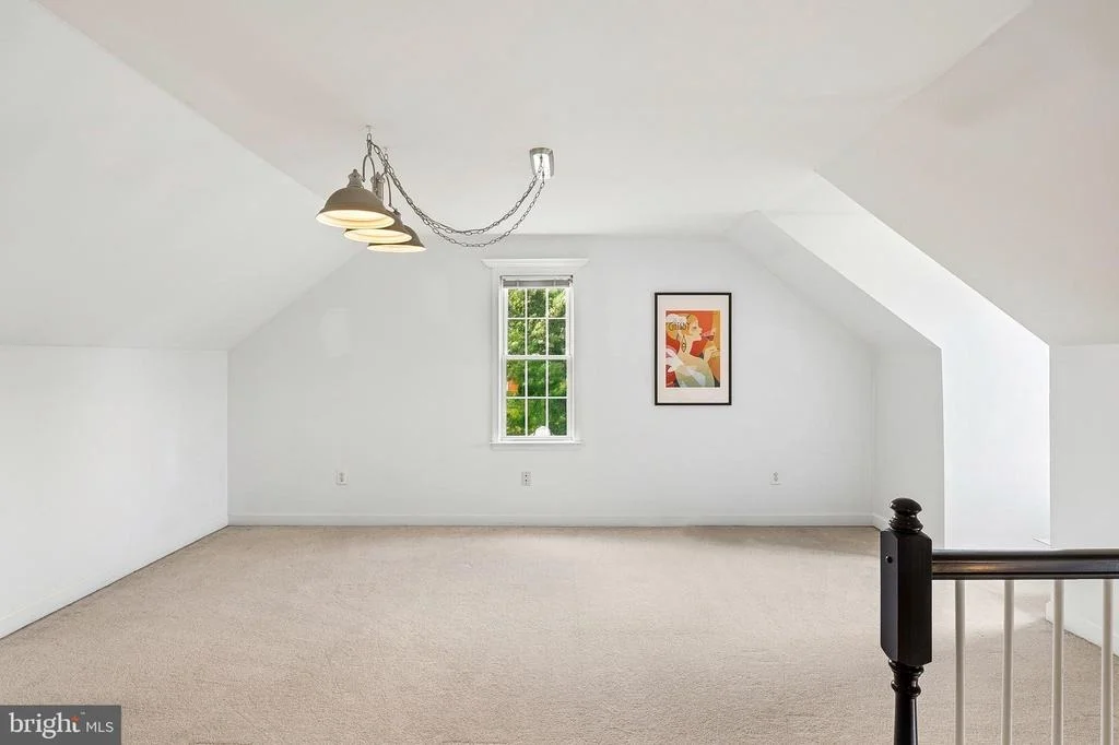 Photo of 6106 CHALLEDON CIRCLE