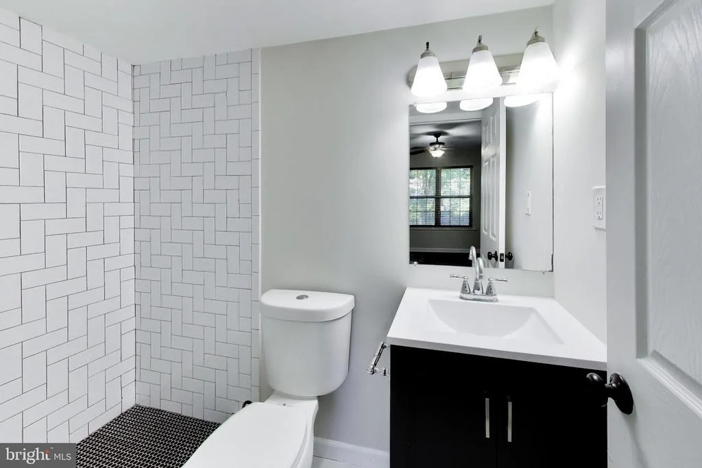 Photo of 2809 HACKNEY LANE